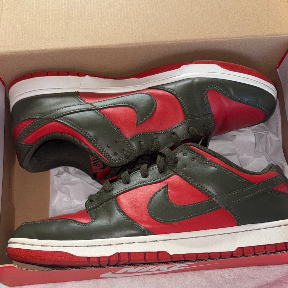 Nike Men's Olive and Red Sneakers